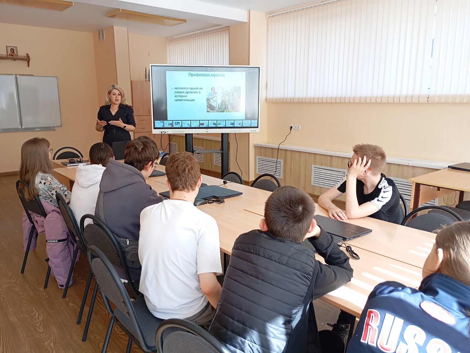 Гуманитарный колледж Тольятти